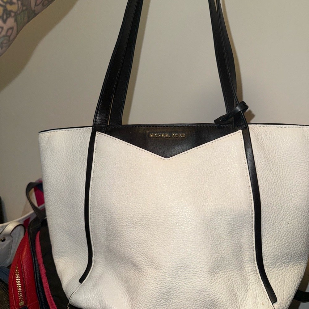 Michael Kors Black and White Tote Bag